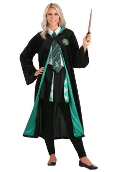 Harry Potter Deluxe Slytherin Robe For Adults 16 Harry Potter Deluxe Slytherin Robe For Adults -Costumes Sales Store harry potter adult deluxe slytherin robe 6